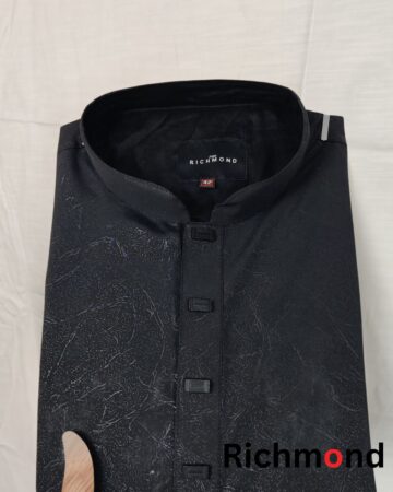 জ্যাকার্ড টেক্সচার্ড পাঞ্জাবি/কালার > Black